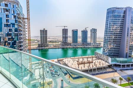 2 Bedroom Apartment for Sale in Business Bay, Dubai - Spacious |Lake View |Balcony |Fully Furnished