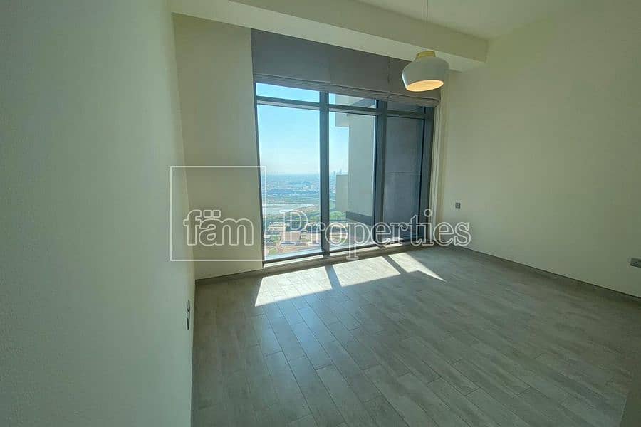 Luxury Apartment in business bay | spacious
