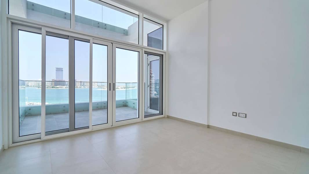 2 New Apartment with Sea View and Private Beach