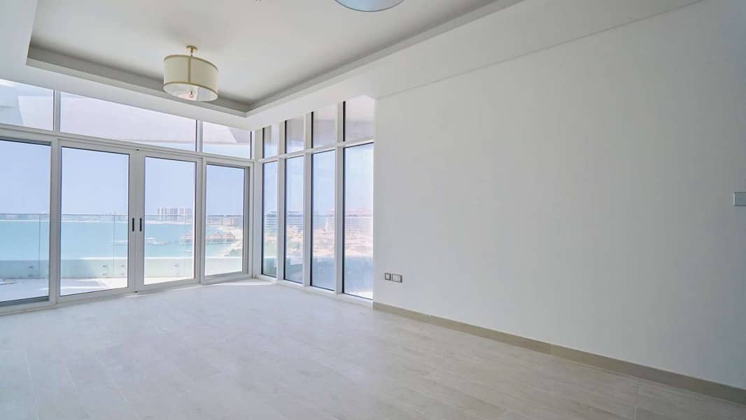 9 New Apartment with Sea View and Private Beach