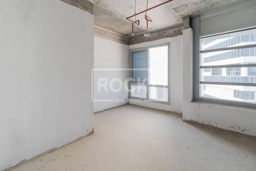 2 Investment deal | High floor | Spacious