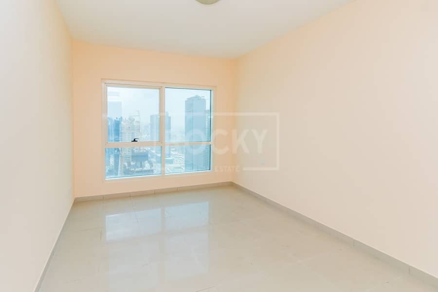 17 Top Floor | 3 Bed | plus Maids Room | Lake Point Tower