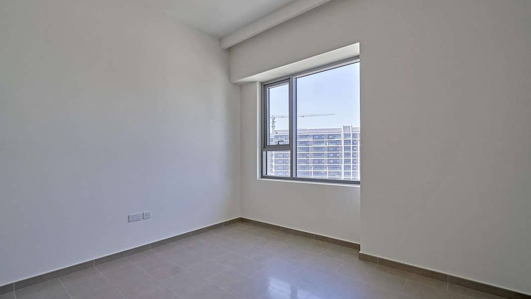 14 Mid-Floor Unit with a View of the Pool