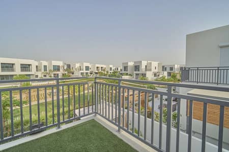 4 Bedroom Villa for Sale in Dubai Hills Estate, Dubai - Great Investment - Single Row Type 2E