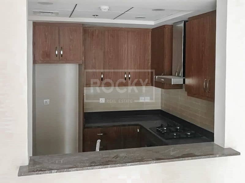 4 1 Bed with Pool View | Kitchen Equipped | Murano Residence