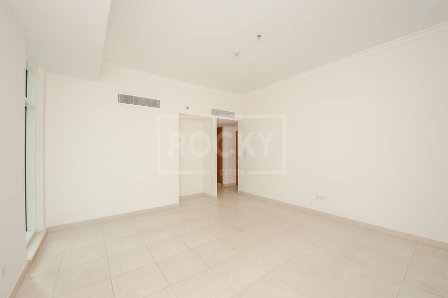 Low Floor | 2-Bed | Plus Maids | Road View