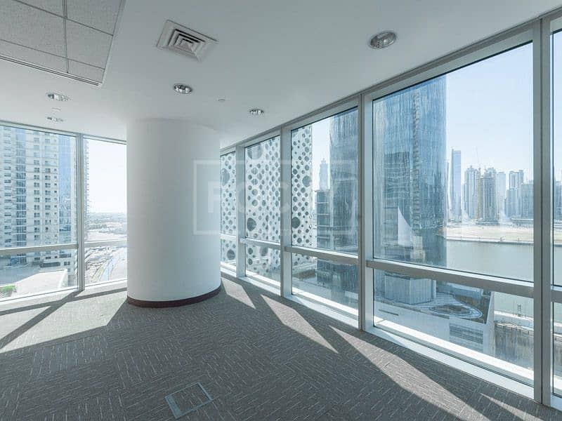 7 No Commission | Office | Burj Khalifa View | 2 Parking | Business Bay
