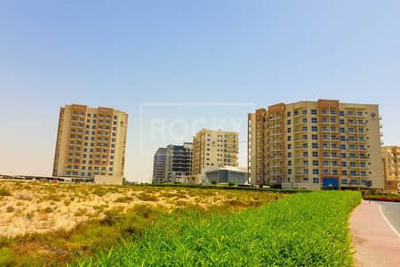 ارض استخدام متعدد  للبيع في ليوان، دبي - ارض استخدام متعدد في ليوان 4416960 درهم - 5090071