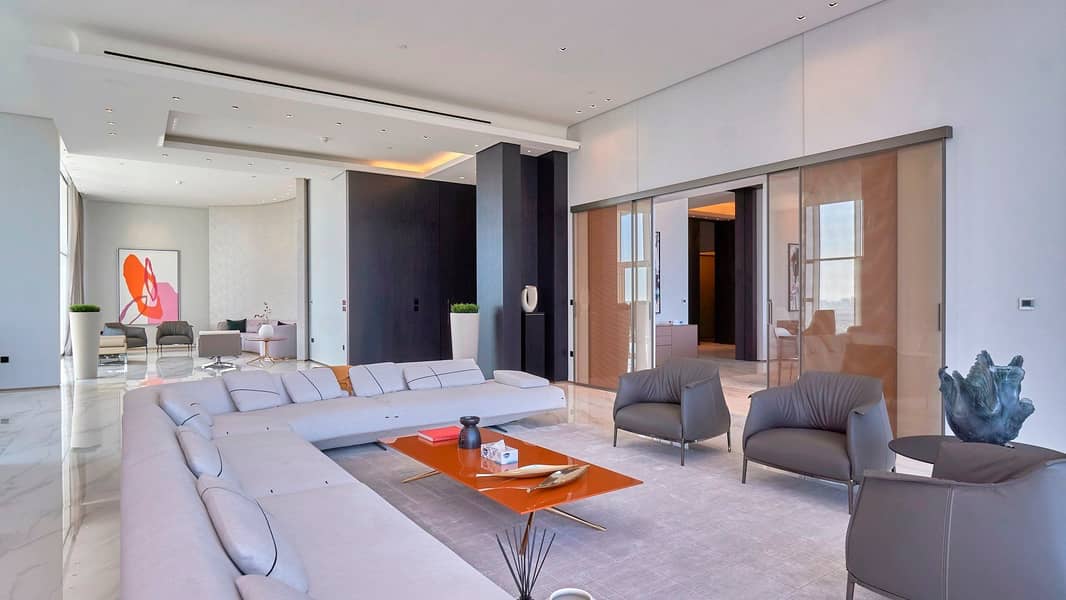 5 Magnificent Penthouse in Banyan Tree