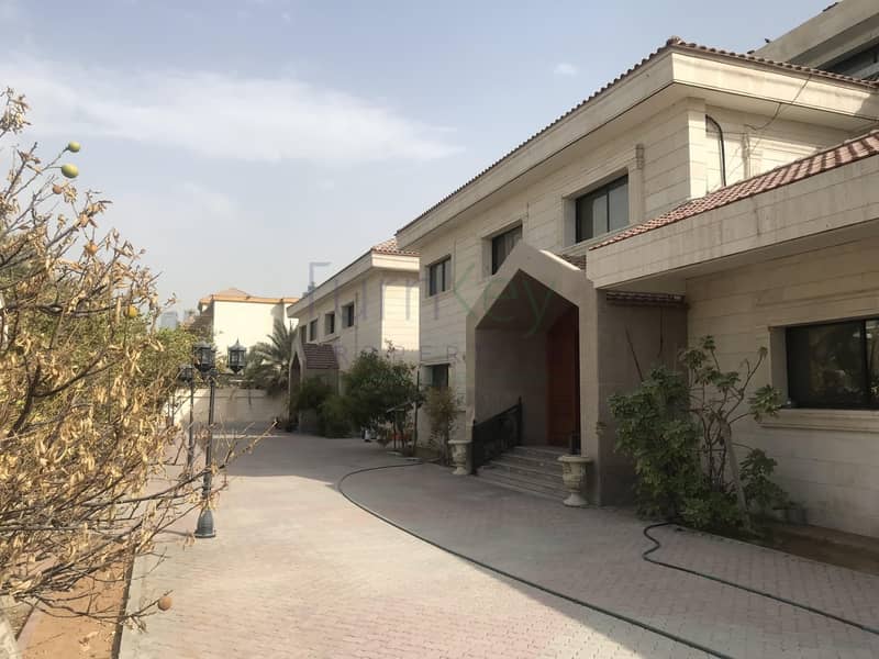 2 Vey Spacious Villas | VIP location | for consulate | School