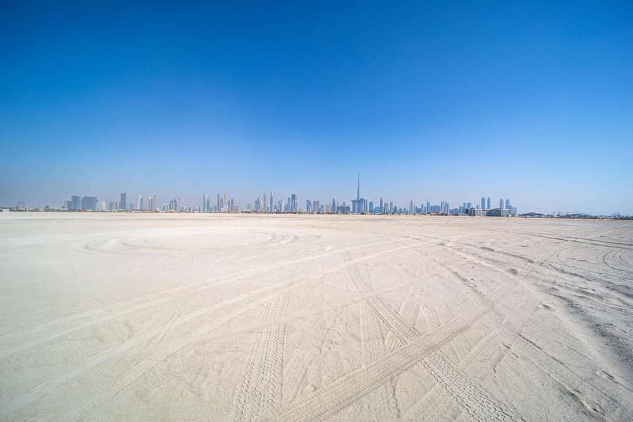 3 Corner plot on the Pearl Jumeirah