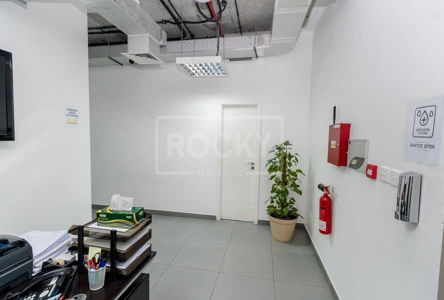Fitted Office | 1st Year AC Free | 4 Parking | Icon Tower