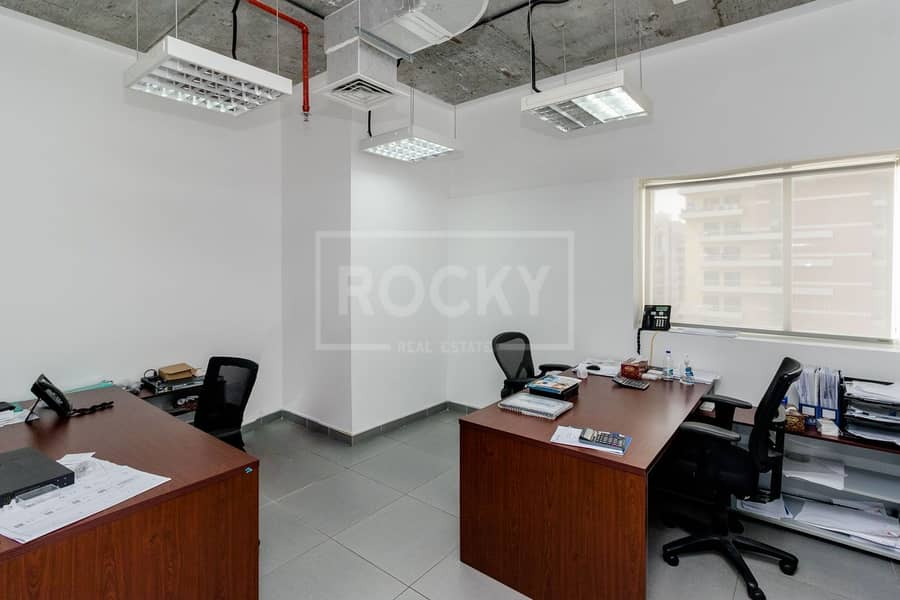 3 Fitted Office | 1st Year AC Free | 4 Parking | Icon Tower