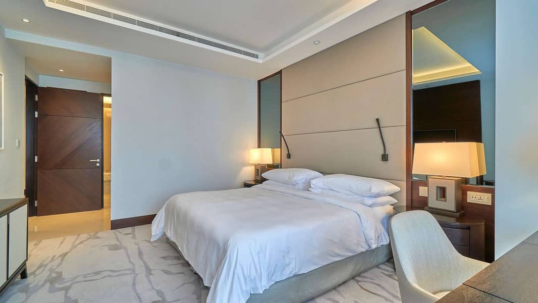 11 High-floor Serviced Apartment in Sky View Tower 2