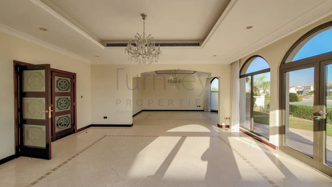 17 Furnished 4 Bed Villa I VACANT NOW  I Book Today