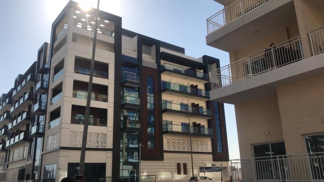 FULL BUILDING AT AL WARSAN PHASE 2 FOR SALE,