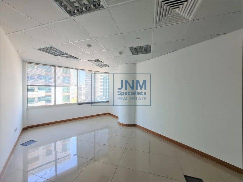 2 Fitted Office Space with 5 Partitions | Low Floor