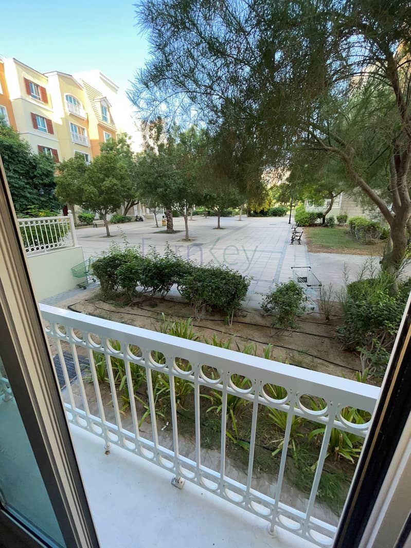 Furnished 1 bed with Balcony | Near Metro