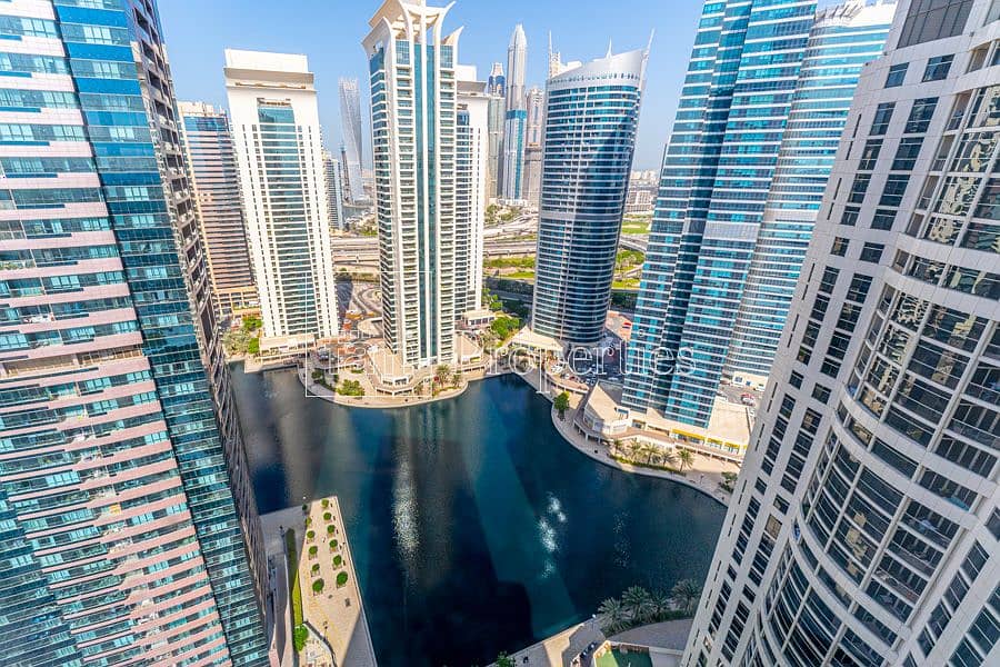 11 Emirates living and lake view|fitted ofc