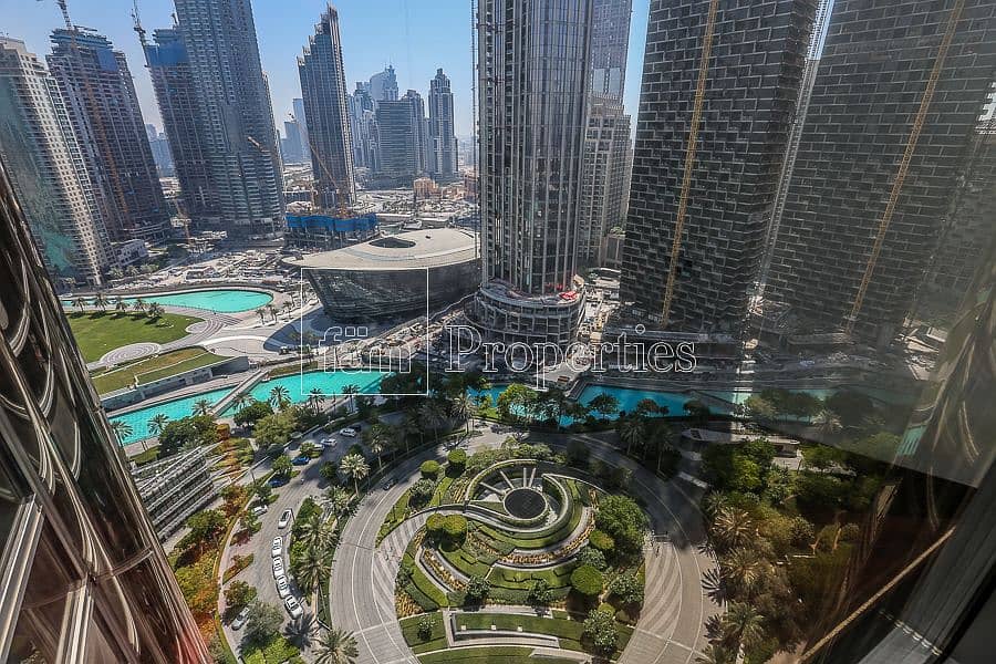 شقة في برج خليفة وسط مدينة دبي 1 غرف 2299999 درهم - 4795815