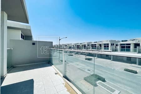 3 Bedroom Villa for Sale in DAMAC Hills 2 (Akoya by DAMAC), Dubai - RR-M Type | Unfurnished | Vardon Akoya Oxygen