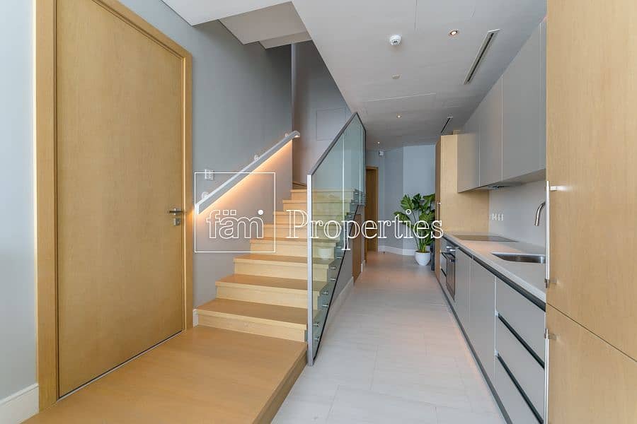 12 1BR Duplex with luxurious finishes | Vacant