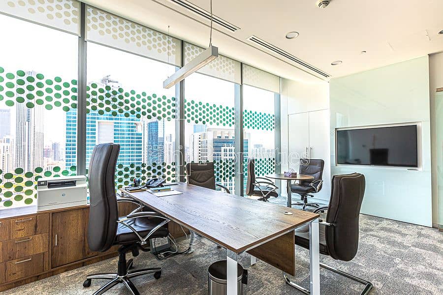 Spacious Office Canal & Burj Khalifa View