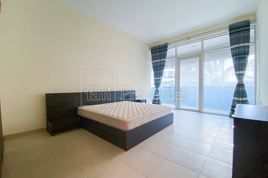 12 Double Hight cieling Duplex with Marina View