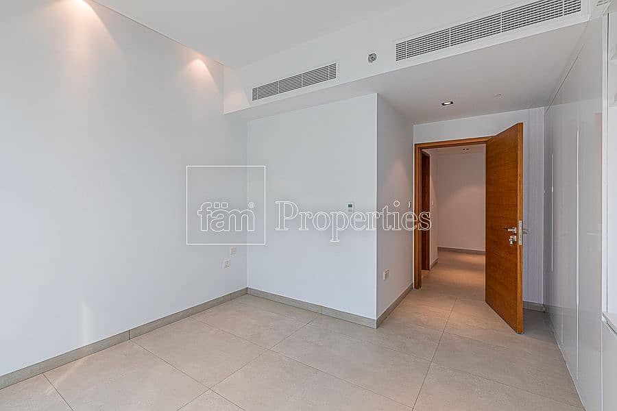 17 Fitted Kitchen | New 3BR Apt | Burj view | Vacant