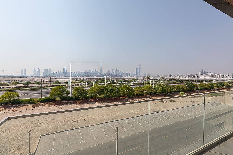 24 Fitted Kitchen | New 3BR Apt | Burj view | Vacant