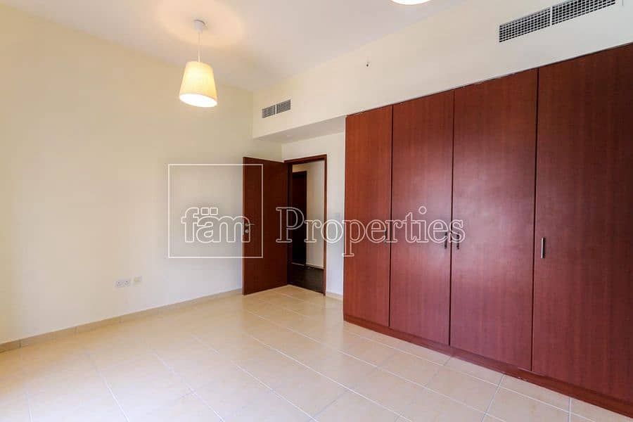 10 Med Size Apt | Ideal for small family