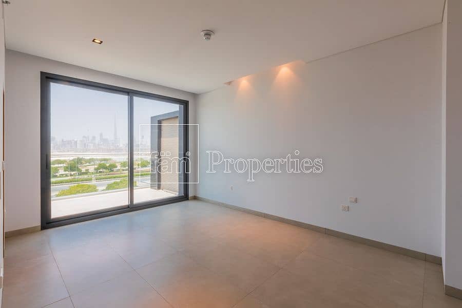 26 One Bed with Burj Khalifa View | Fitted Kitchen