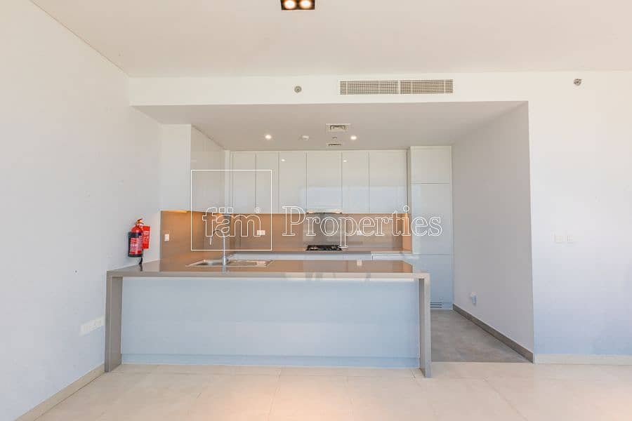 35 One Bed with Burj Khalifa View | Fitted Kitchen