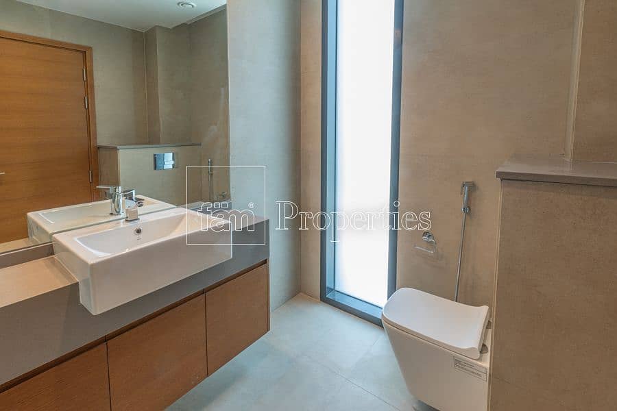 37 One Bed with Burj Khalifa View | Fitted Kitchen