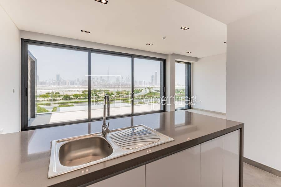 40 One Bed with Burj Khalifa View | Fitted Kitchen