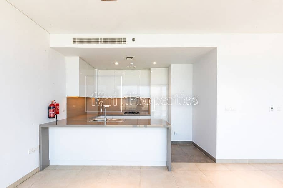 15 Brand New Apartment | Vacant | Fitted Kitchen