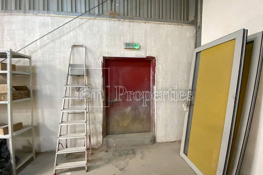 7 Al Quoz Industrial 1 fitted warehouse for rent