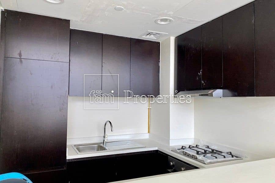 12 Mid Floor | Facing SZR | Canal View