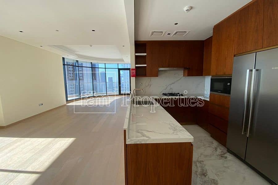 2 Spacious Brand New 2 BD near Dubai Mall