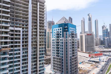 1 Bedroom Apartment for Sale in Business Bay, Dubai - Furnished 1BR in Canal Views | Low Floor