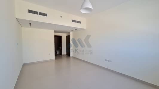 3 Bedroom Apartment for Rent in Nad Al Hamar, Dubai - Brand New 3 bedroom plus Maids Room | 1 Week Free