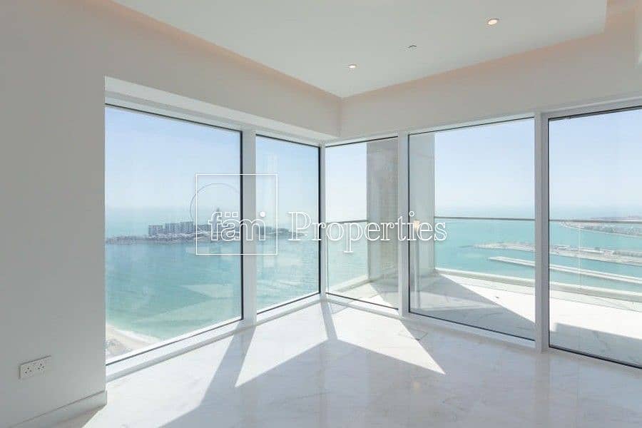Panoramic sea view|luxurious living|corner unit