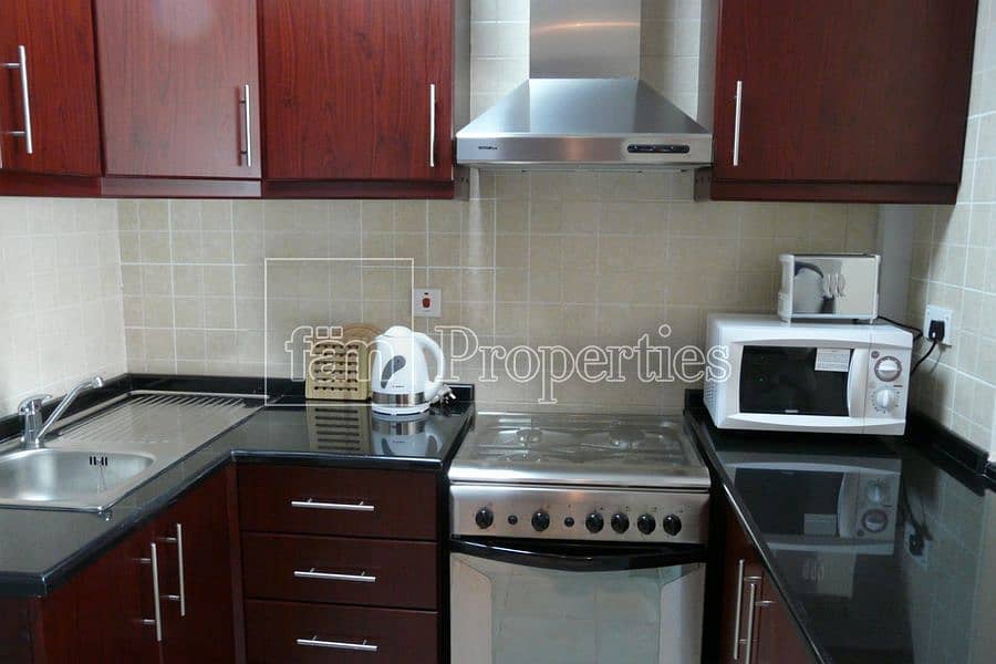 5 Furnished Studio| Near Metro | Med Cluster