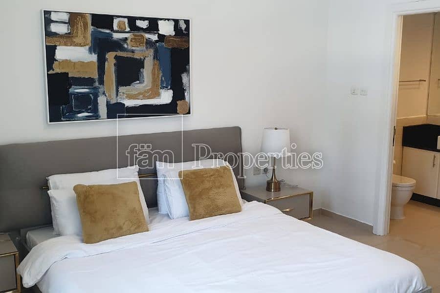 4 2 MASTER BED/NICE FURNISHED/ YACH BAY