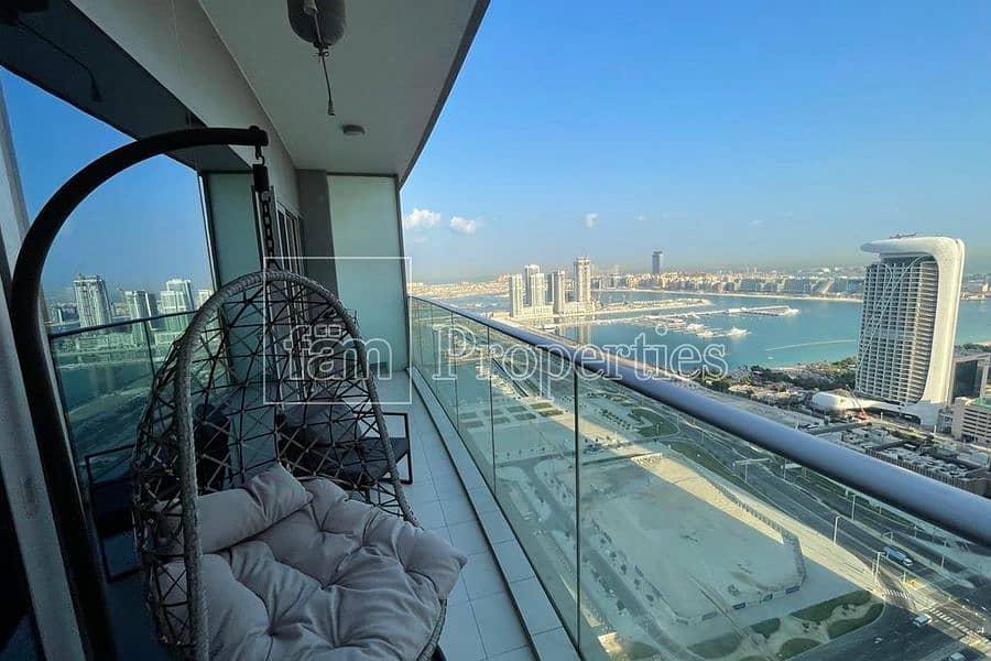 5 Central location with sea view| High Floor