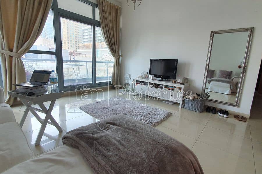 10 Spacious 2 bedroom Apartment with high ROI