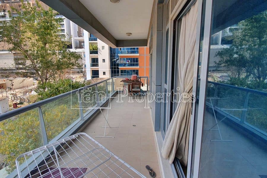18 Spacious 2 bedroom Apartment with high ROI