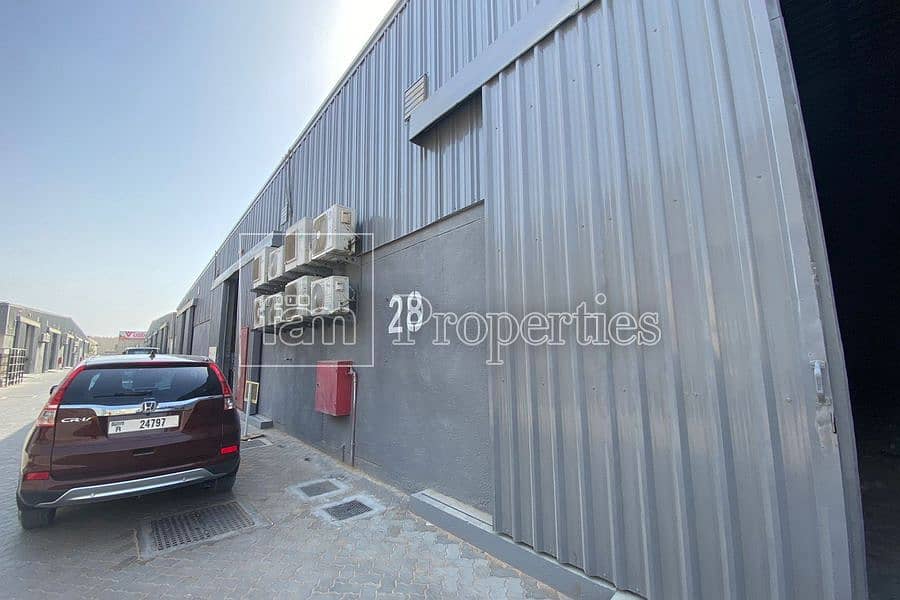12 For lease fitted warehouse in DIP