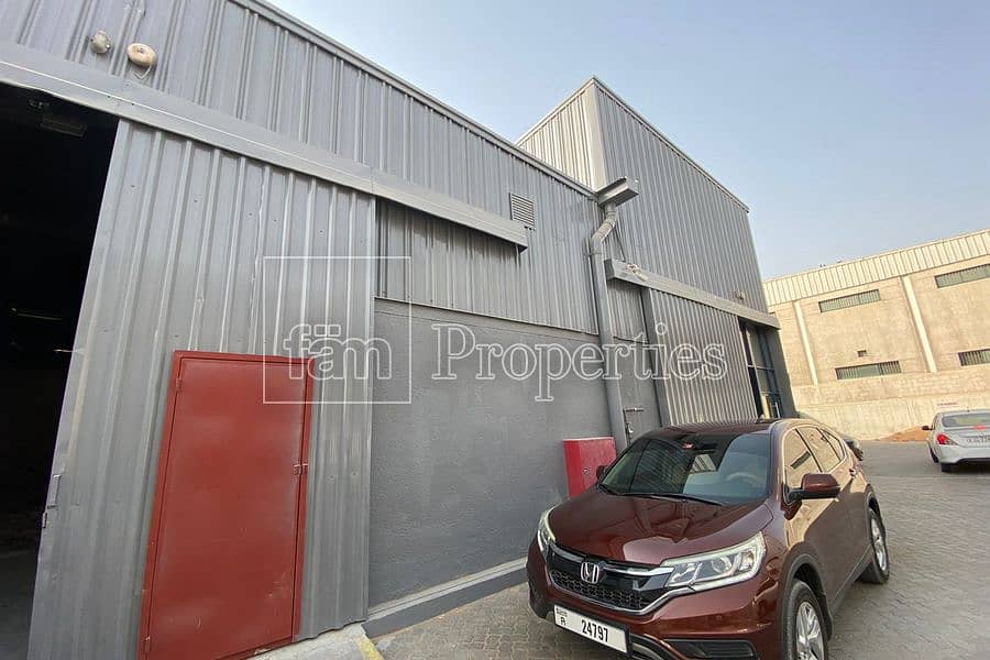 3 For lease fitted warehouse in DIP