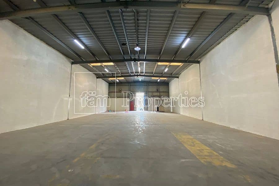 11 For lease fitted warehouse in DIP